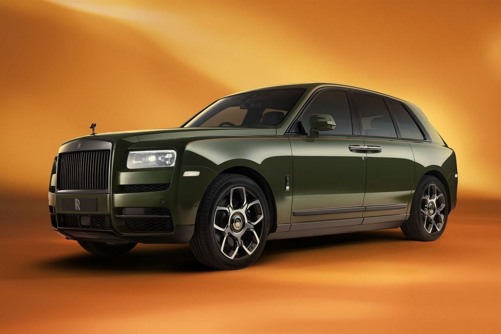2022 - ROLLS-ROYCE CULLINAN INSPIRED BY FASHION, foto 20