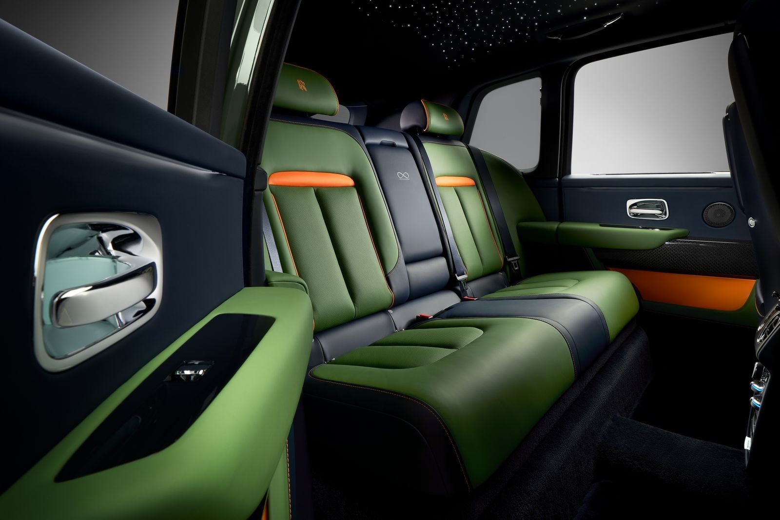 2022 - ROLLS-ROYCE CULLINAN INSPIRED BY FASHION, foto 24
