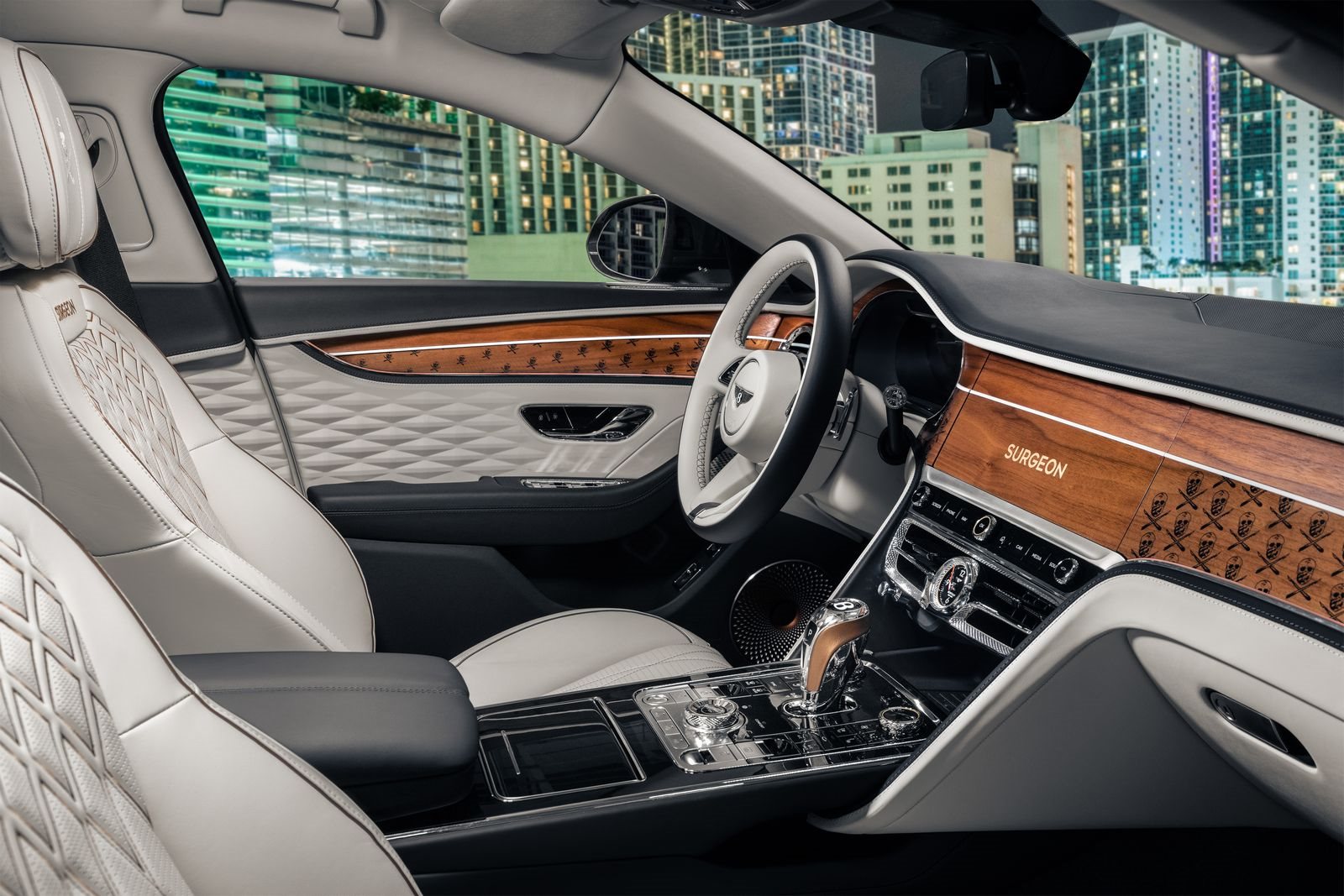 BENTLEY FLYING SPUR ‘THE SURGEON’, foto 4