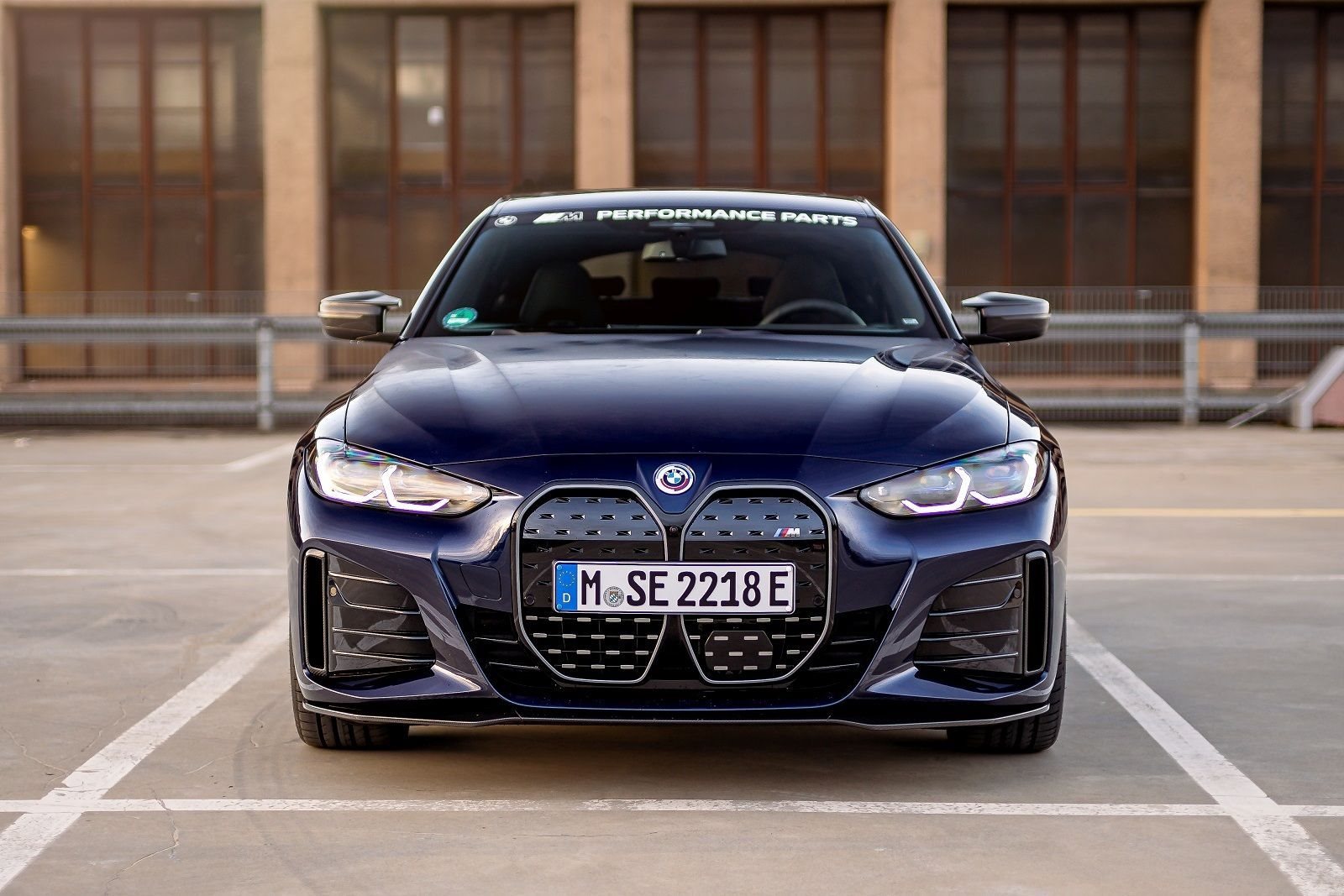 2023 - BMW i4 M50 M PERFORMANCE PARTS IN ESSEN, foto 5
