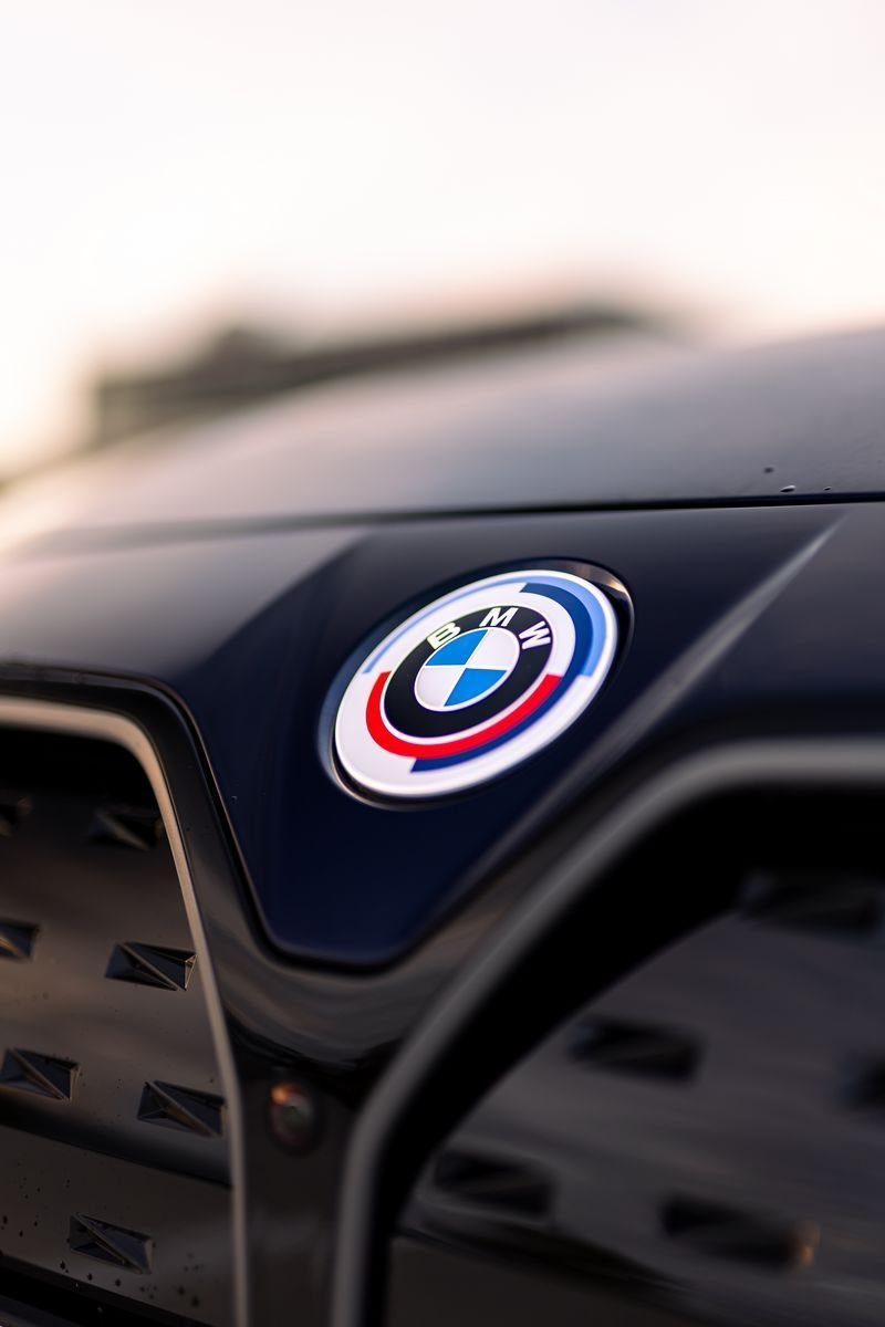 2023 - BMW i4 M50 M PERFORMANCE PARTS IN ESSEN, foto 17