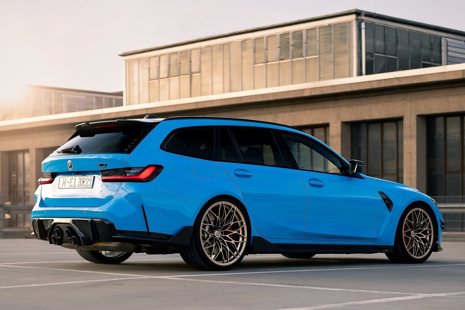 2023 - BMW M3 TOURING M PERFORMANCE PARTS IN ESSEN, foto 7