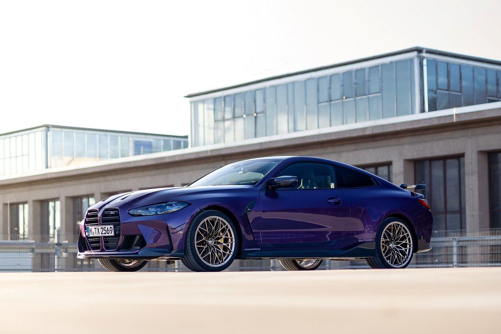 2023 - BMW M4 COMPETITION COUPE M PERFORMANCE PARTS IN ESSEN, foto 12