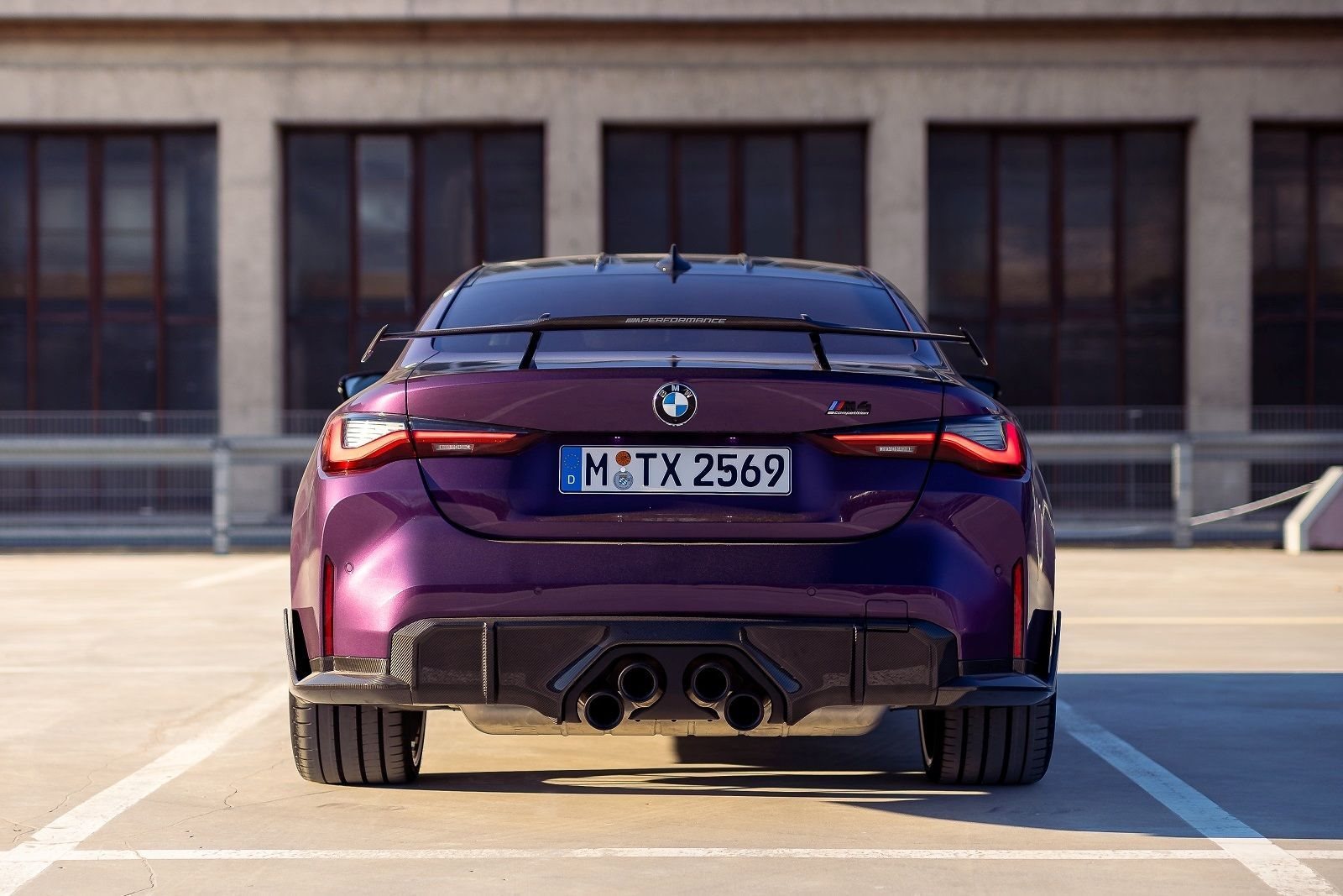 2023 - BMW M4 COMPETITION COUPE M PERFORMANCE PARTS IN ESSEN, foto 14