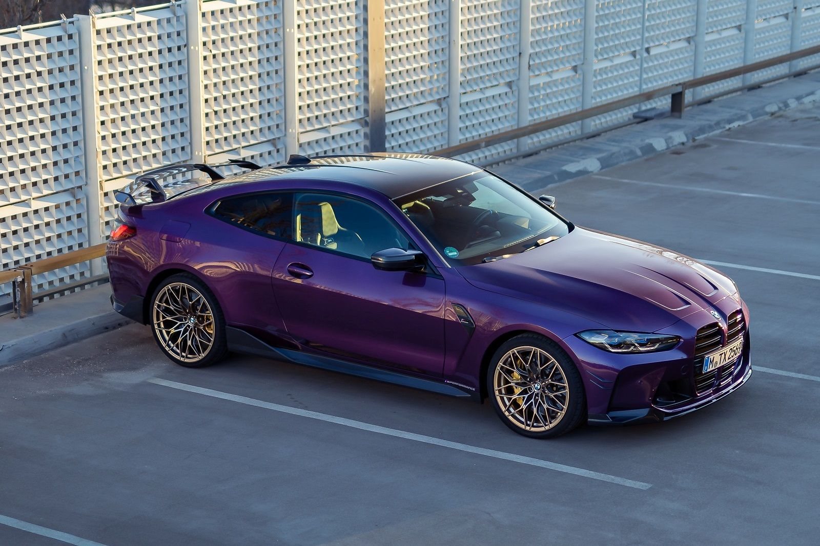 2023 - BMW M4 COMPETITION COUPE M PERFORMANCE PARTS IN ESSEN, foto 16