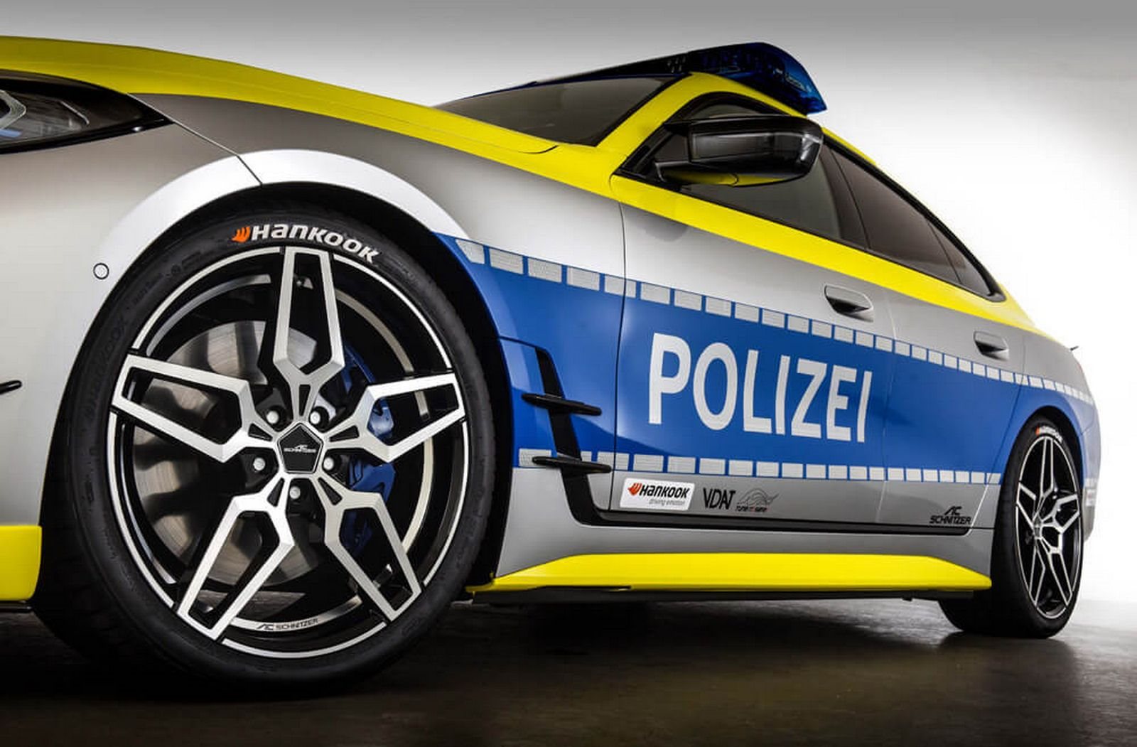 BMW i4 ‘TUNE IT SAFE’ BY AC SCHNITZER, foto 29