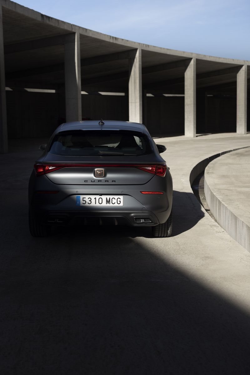 2023 - CUPRA LEÓN eTSI 150 CV DSG, foto 27