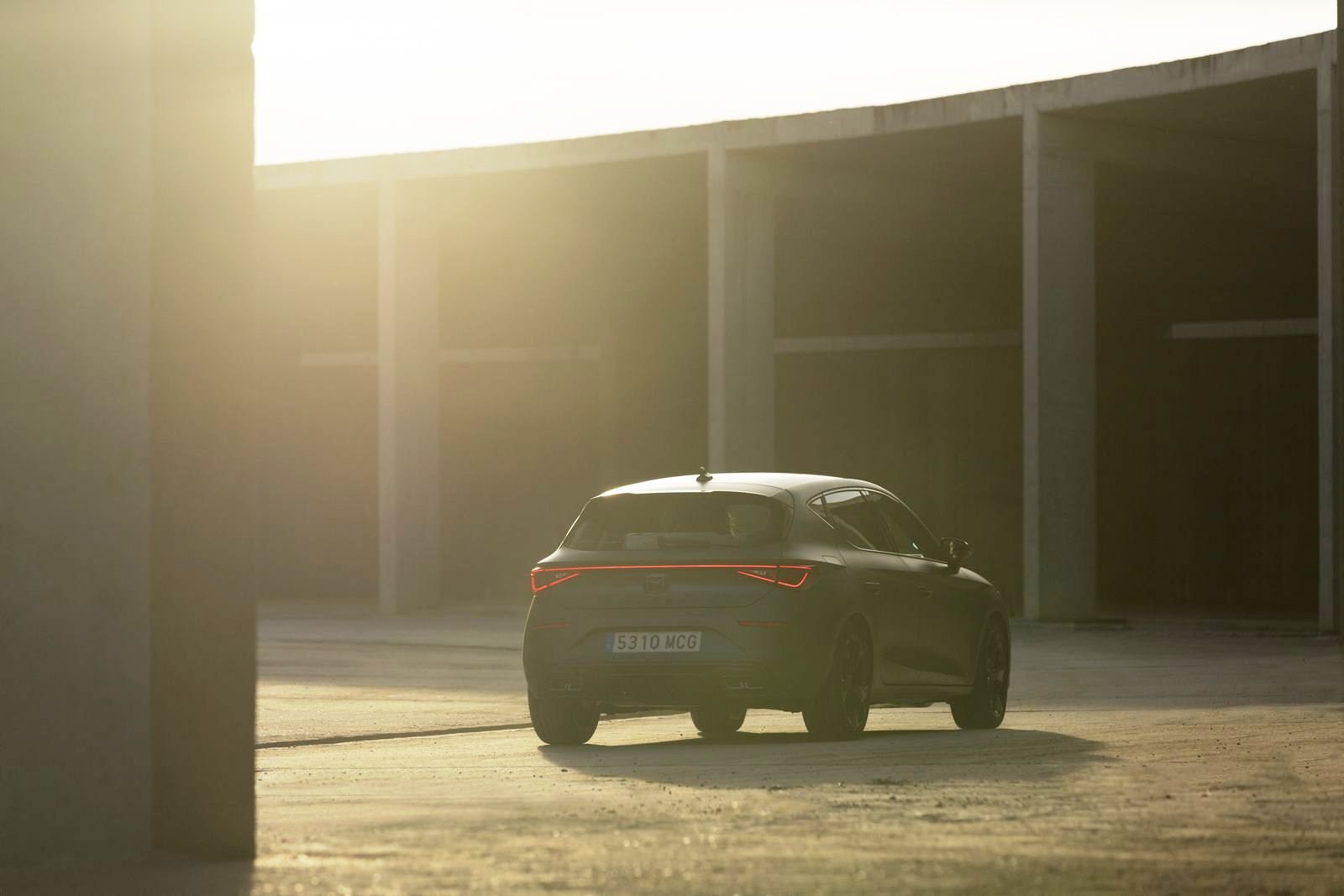 2023 - CUPRA LEÓN eTSI 150 CV DSG, foto 30