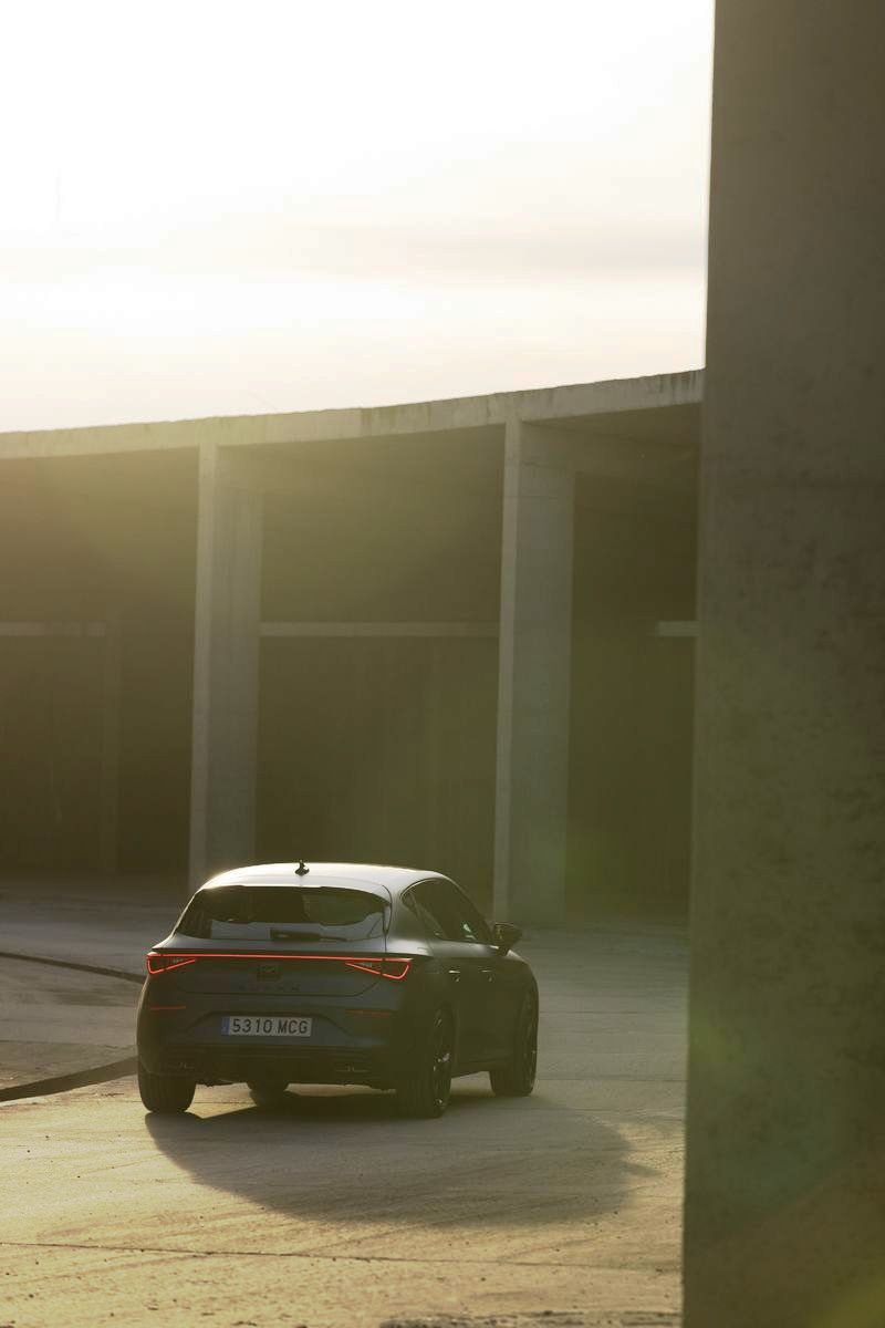 2023 - CUPRA LEÓN eTSI 150 CV DSG, foto 31