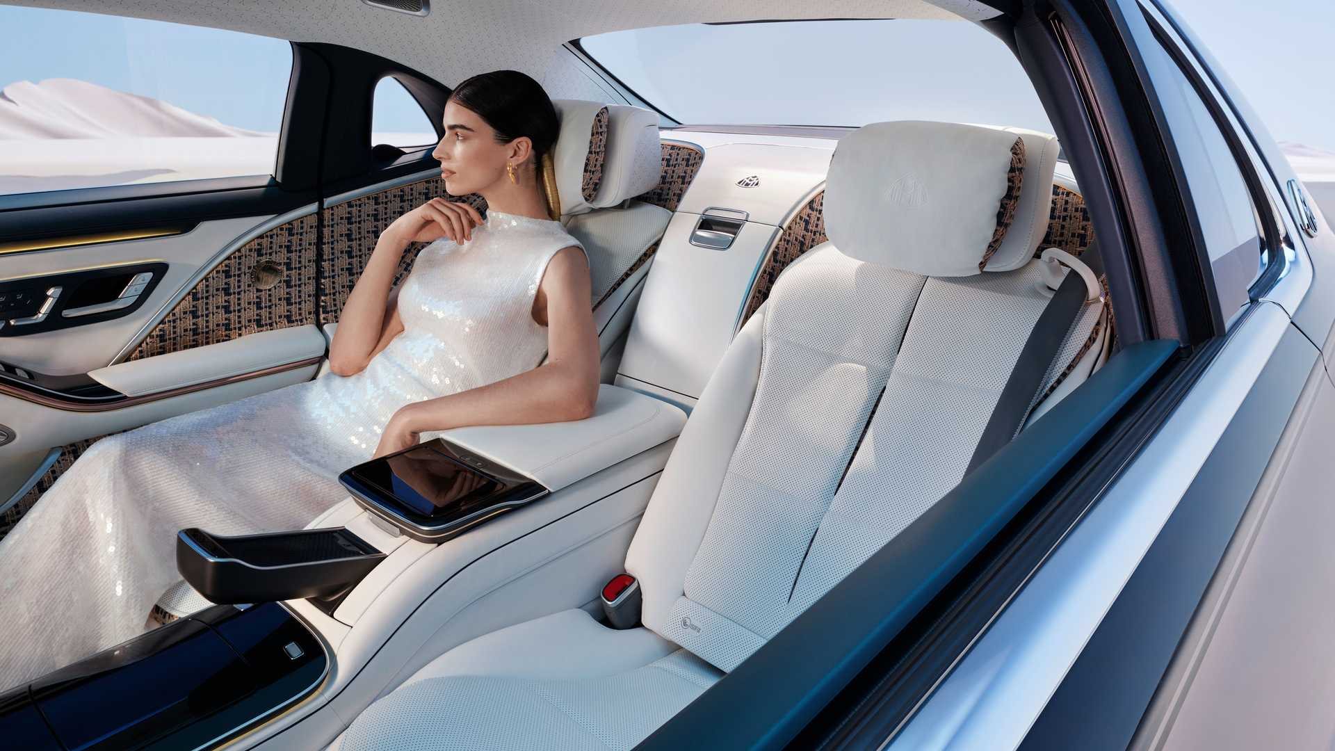 2023 - MERCEDES-MAYBACH S HAUTE VOITURE, foto 27