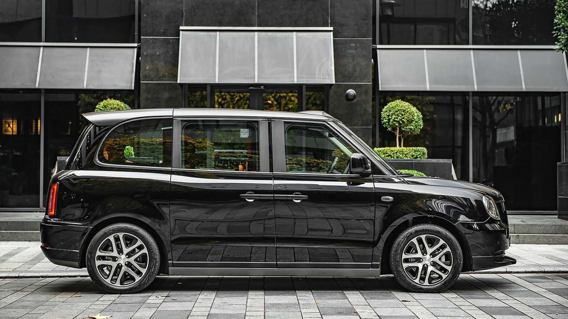 2023 - LEVC TX5 FARELADY BY KAHN DESIGN, foto 5