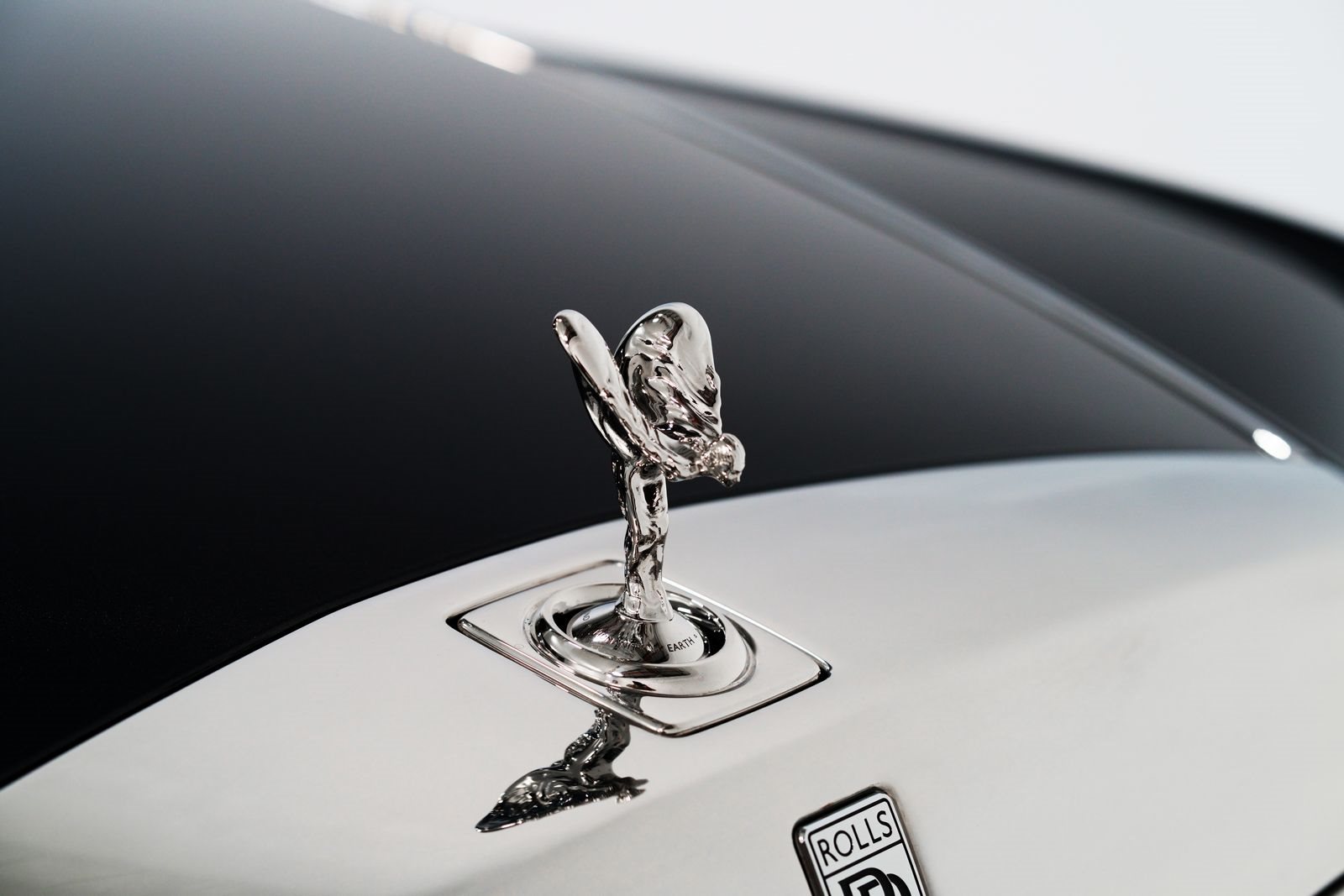 2023 - ROLLS-ROYCE PHANTOM ‘THE SIX ELEMENTS’ BY SACHA JAFRI, foto 18