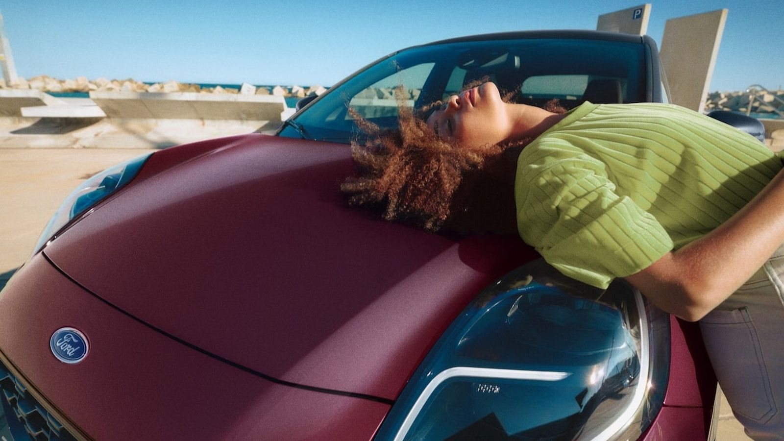 2022 - FORD PUMA ‘VIVID RUBY EDITION’, foto 2