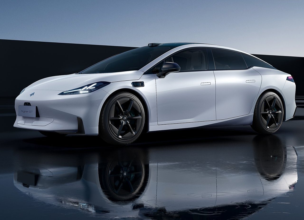2024 - GAC AION HYPER GT, foto 2