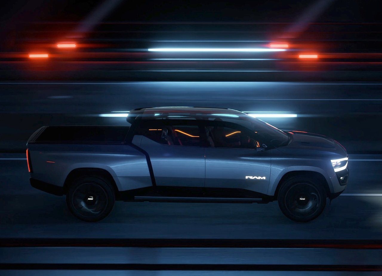 2023 - RAM 1500 REVOLUTION BEV CONCEPT, foto 8