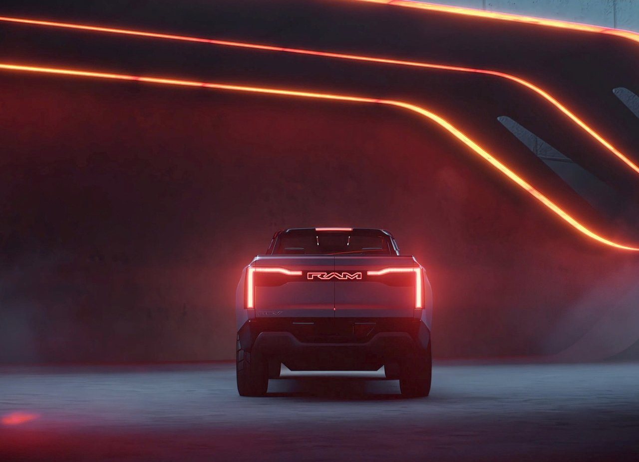 2023 - RAM 1500 REVOLUTION BEV CONCEPT, foto 18