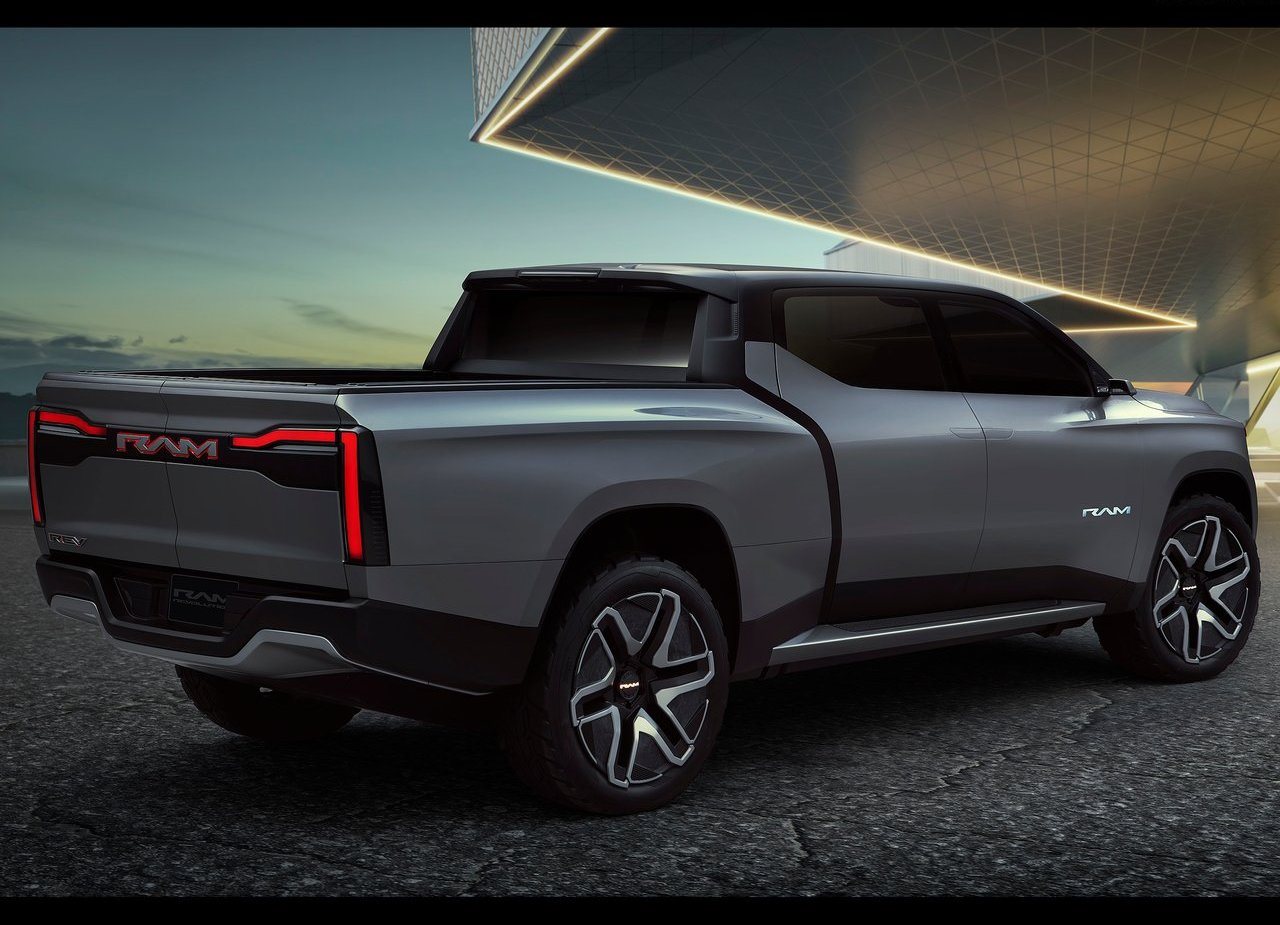2023 - RAM 1500 REVOLUTION BEV CONCEPT, foto 28