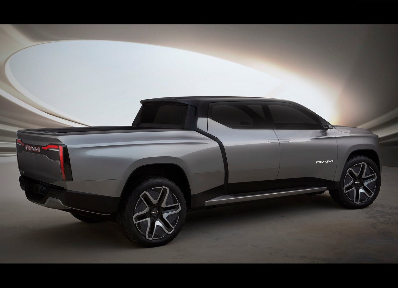 2023 - RAM 1500 REVOLUTION BEV CONCEPT, foto 29