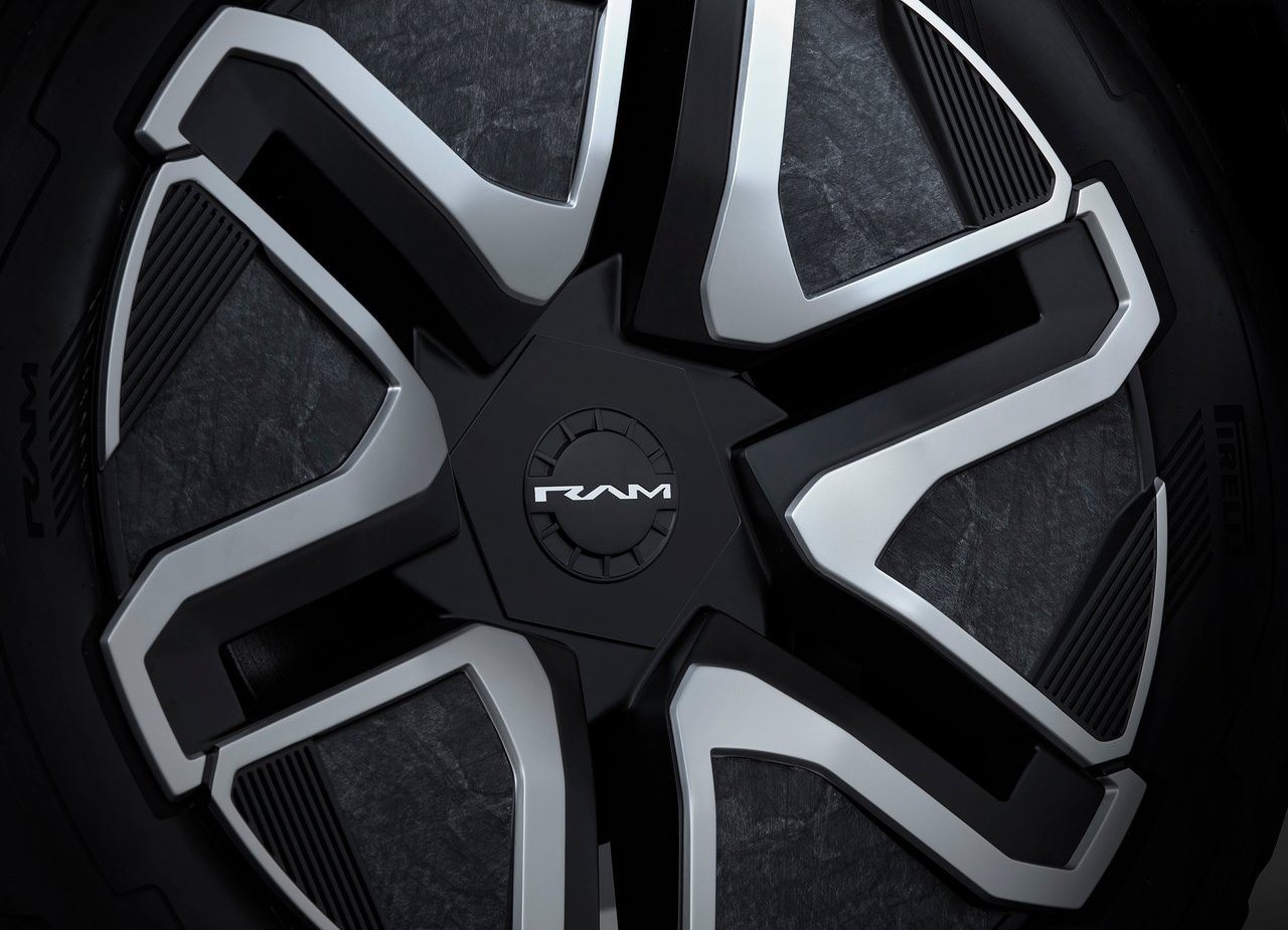 2023 - RAM 1500 REVOLUTION BEV CONCEPT, foto 44
