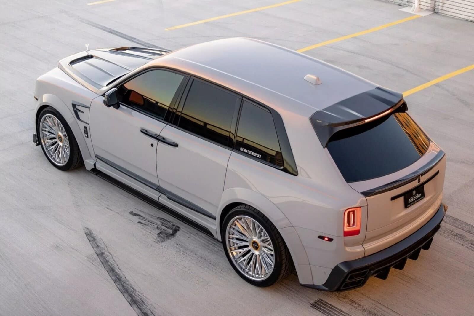 2023 - ROLLS-ROYCE CULLINAN KEYVANY EDITION BY CREATIVE BESPOKE, foto 5