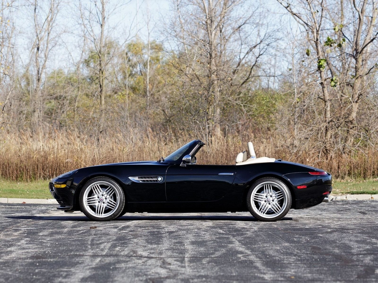 2002 - BMW Z8 ROADSTER JET BLACK, foto 4