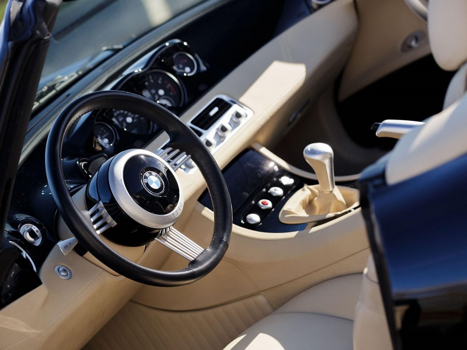 2002 - BMW Z8 ROADSTER JET BLACK, foto 10