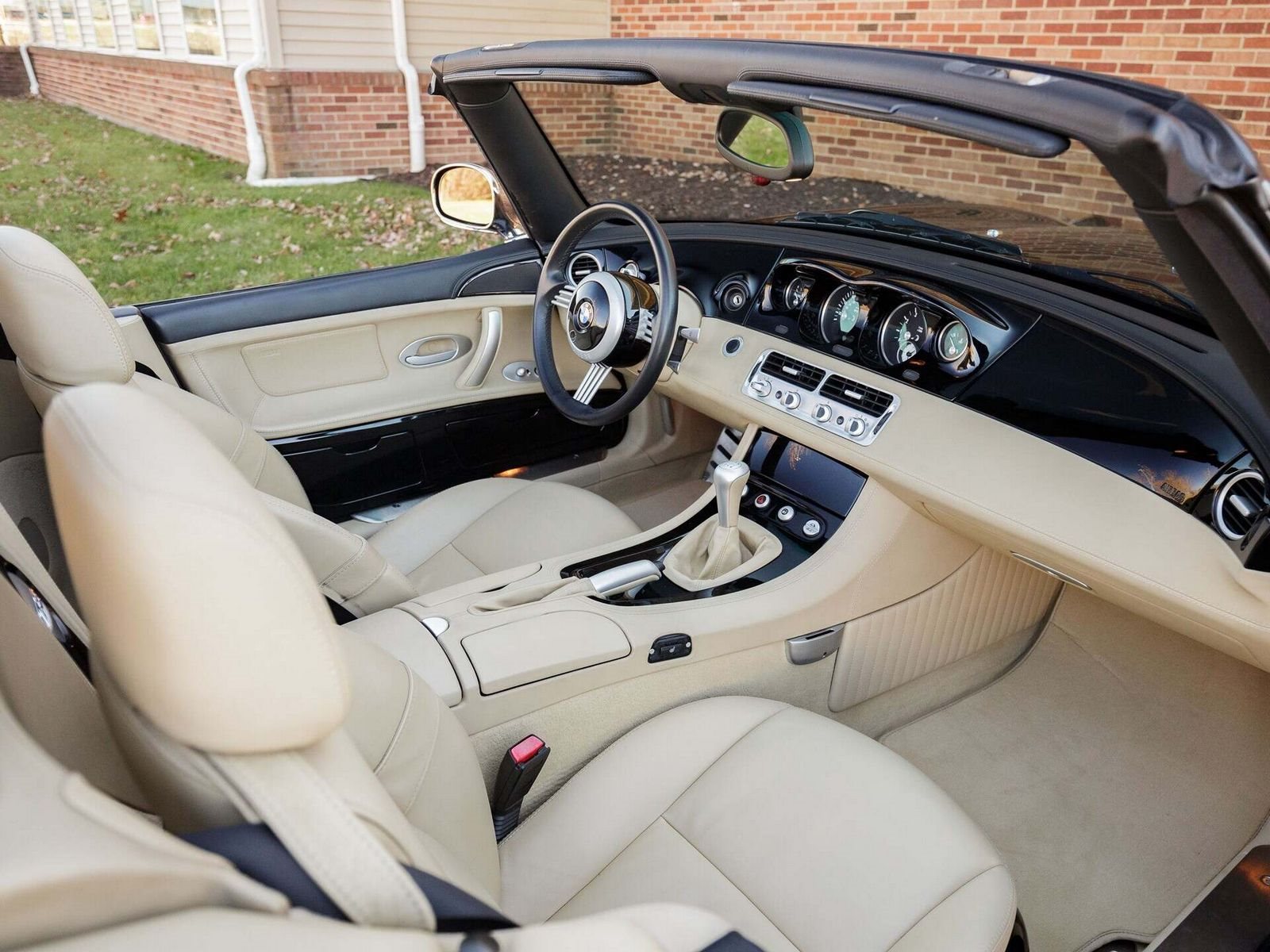 2002 - BMW Z8 ROADSTER JET BLACK, foto 25
