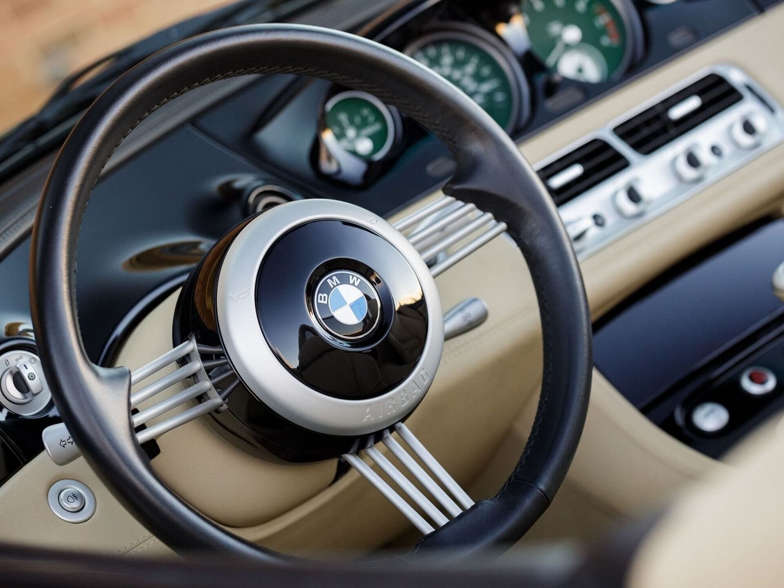 2002 - BMW Z8 ROADSTER JET BLACK, foto 27
