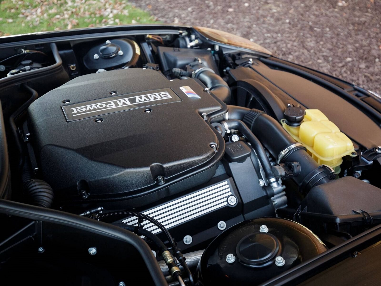 2002 - BMW Z8 ROADSTER JET BLACK, foto 51