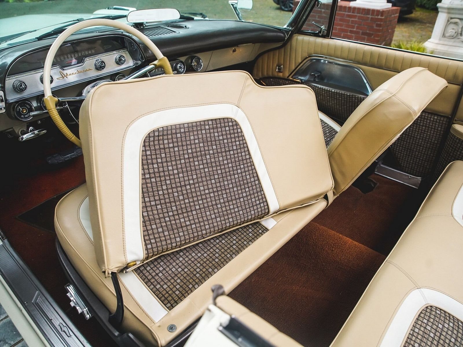1957 - DESOTO ADVENTURER CONVERTIBLE, foto 41