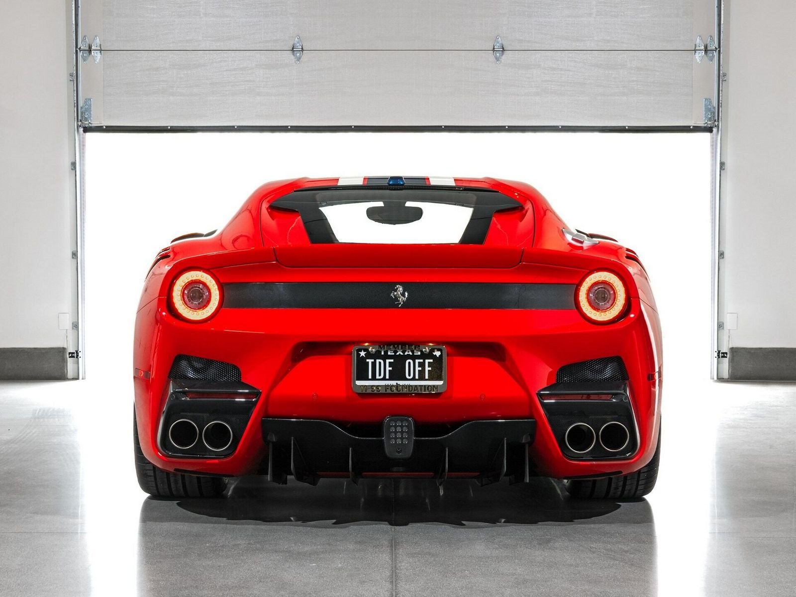 FERRARI F12tdf ROSSO SCUDERIA, foto 5