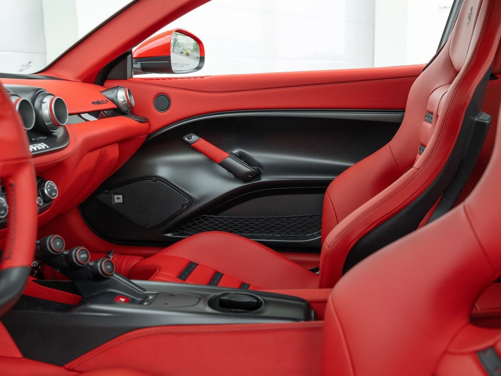 FERRARI F12tdf ROSSO SCUDERIA, foto 9