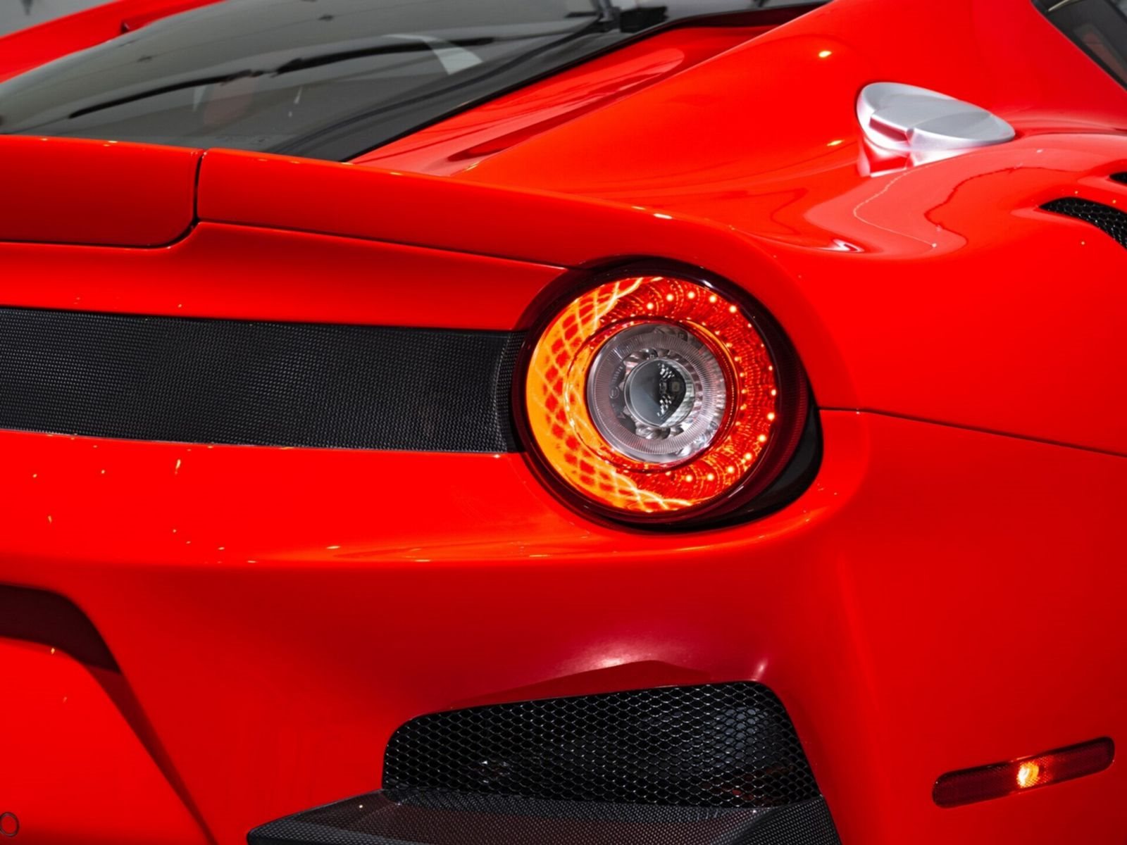 FERRARI F12tdf ROSSO SCUDERIA, foto 31