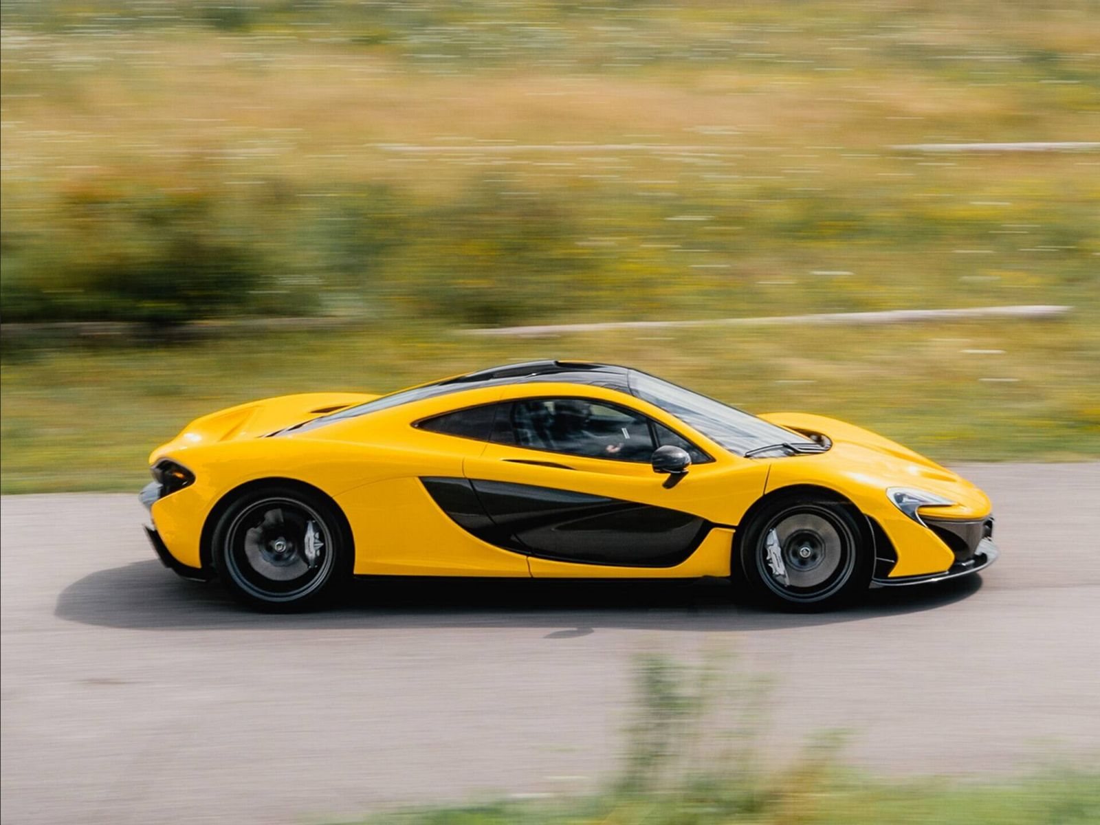 McLAREN P1 VOLCANO YELLOW, foto 5