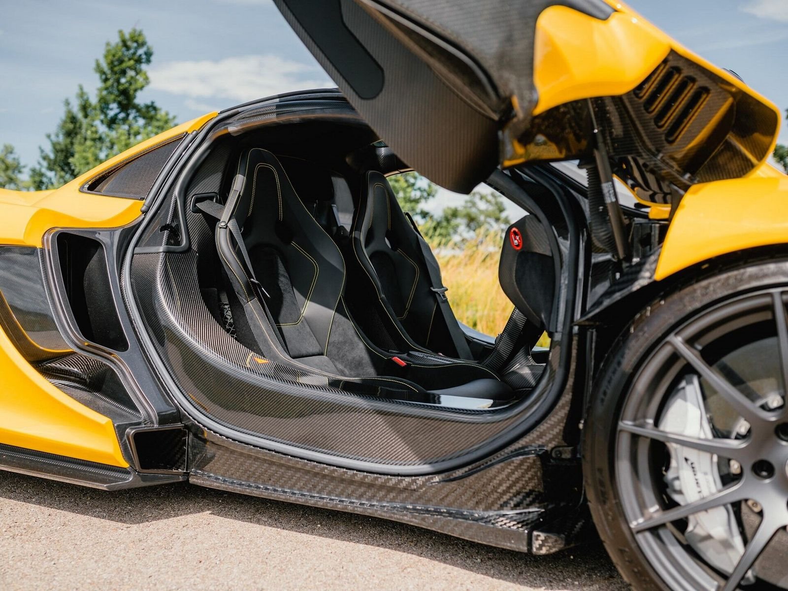 McLAREN P1 VOLCANO YELLOW, foto 13