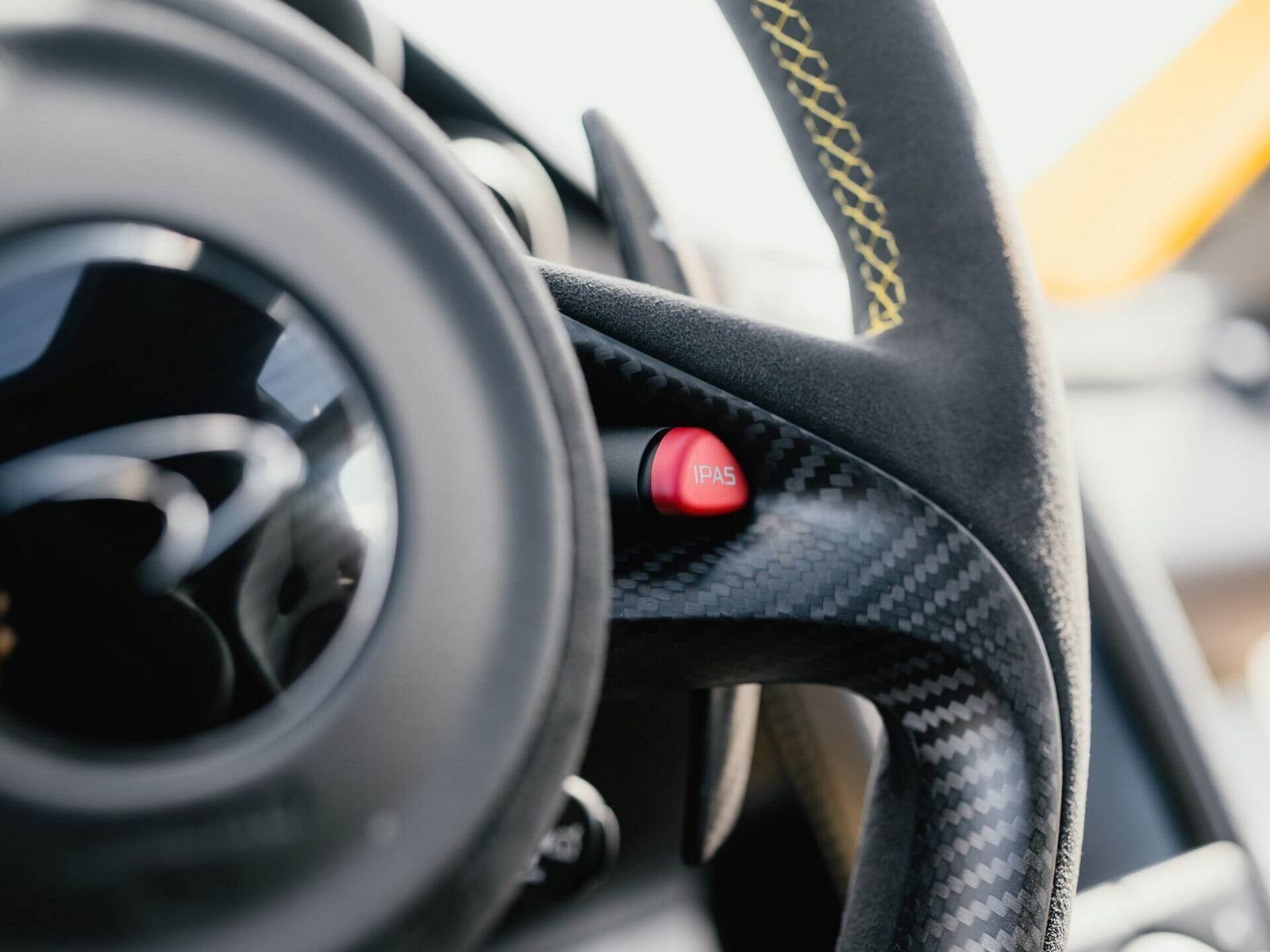 McLAREN P1 VOLCANO YELLOW, foto 15