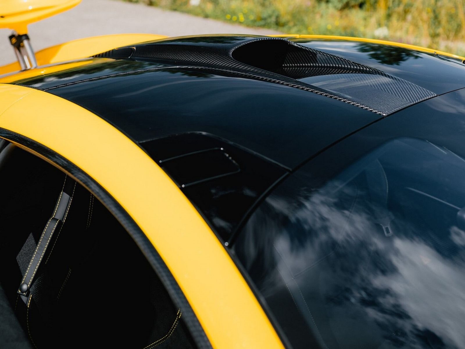 McLAREN P1 VOLCANO YELLOW, foto 25