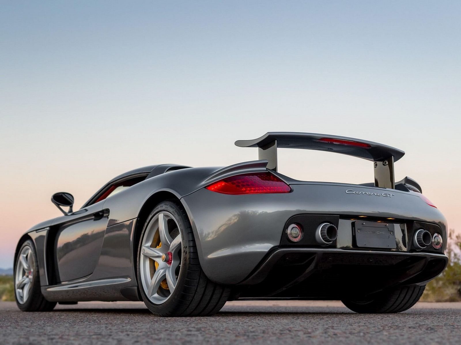 2005 - PORSCHE CARRERA GT SEAL GREY, foto 6