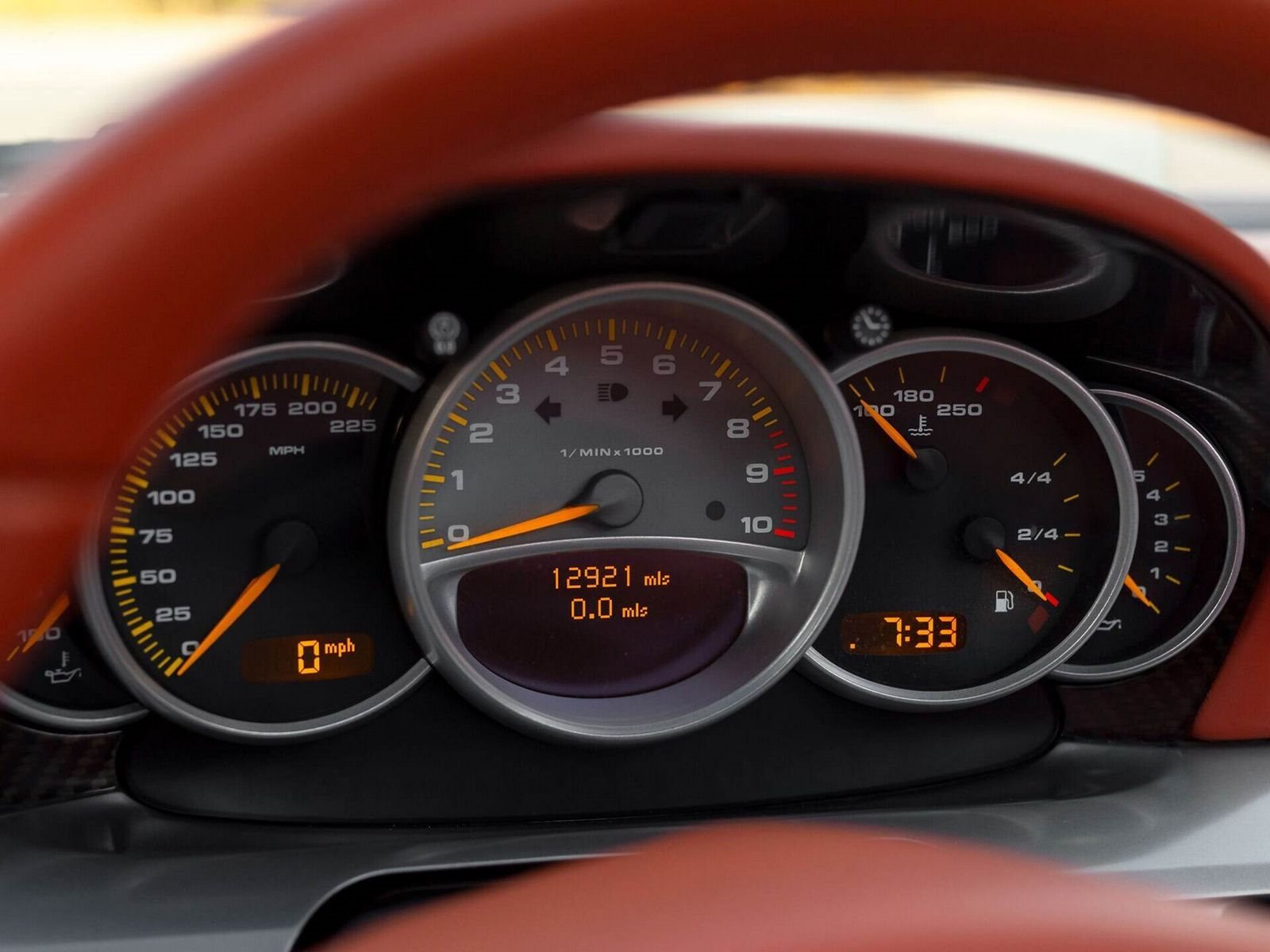 2005 - PORSCHE CARRERA GT SEAL GREY, foto 27
