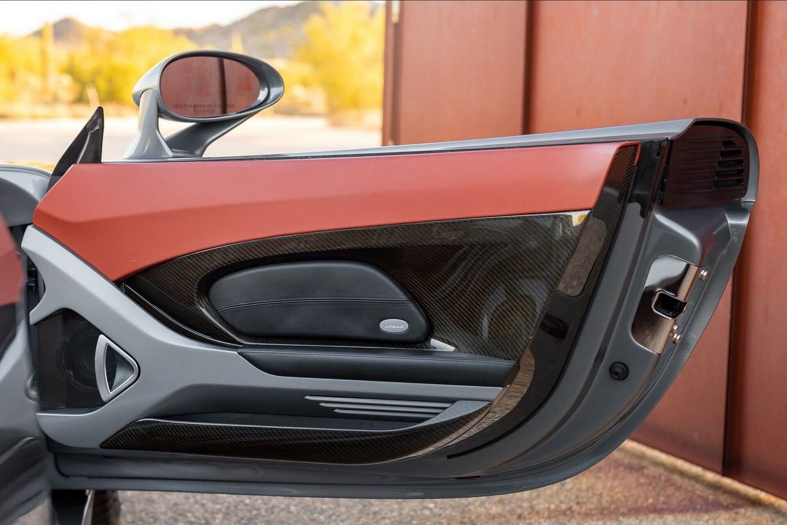 2005 - PORSCHE CARRERA GT SEAL GREY, foto 28