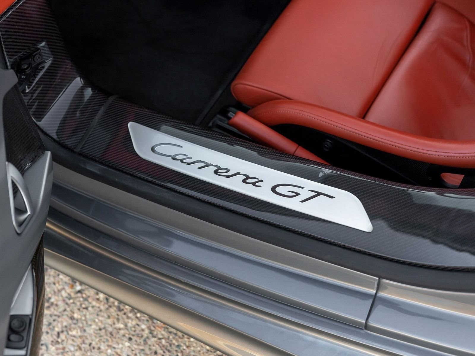 2005 - PORSCHE CARRERA GT SEAL GREY, foto 34
