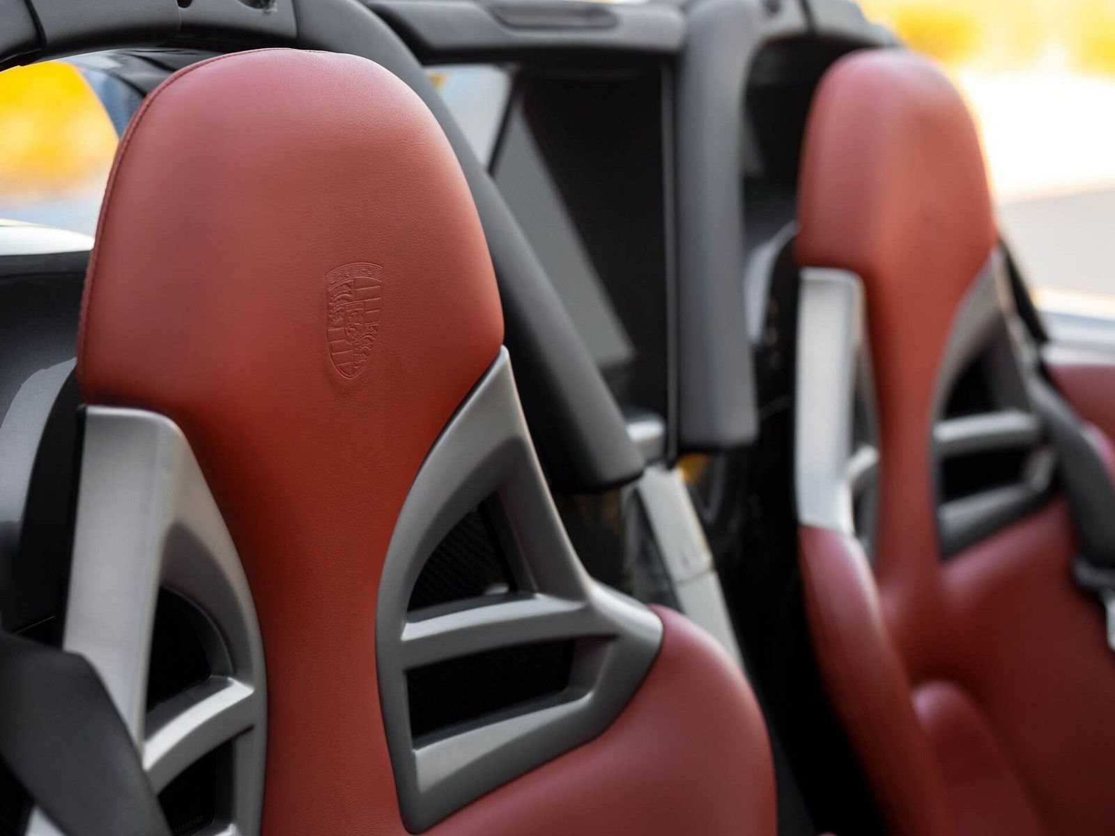 2005 - PORSCHE CARRERA GT SEAL GREY, foto 45