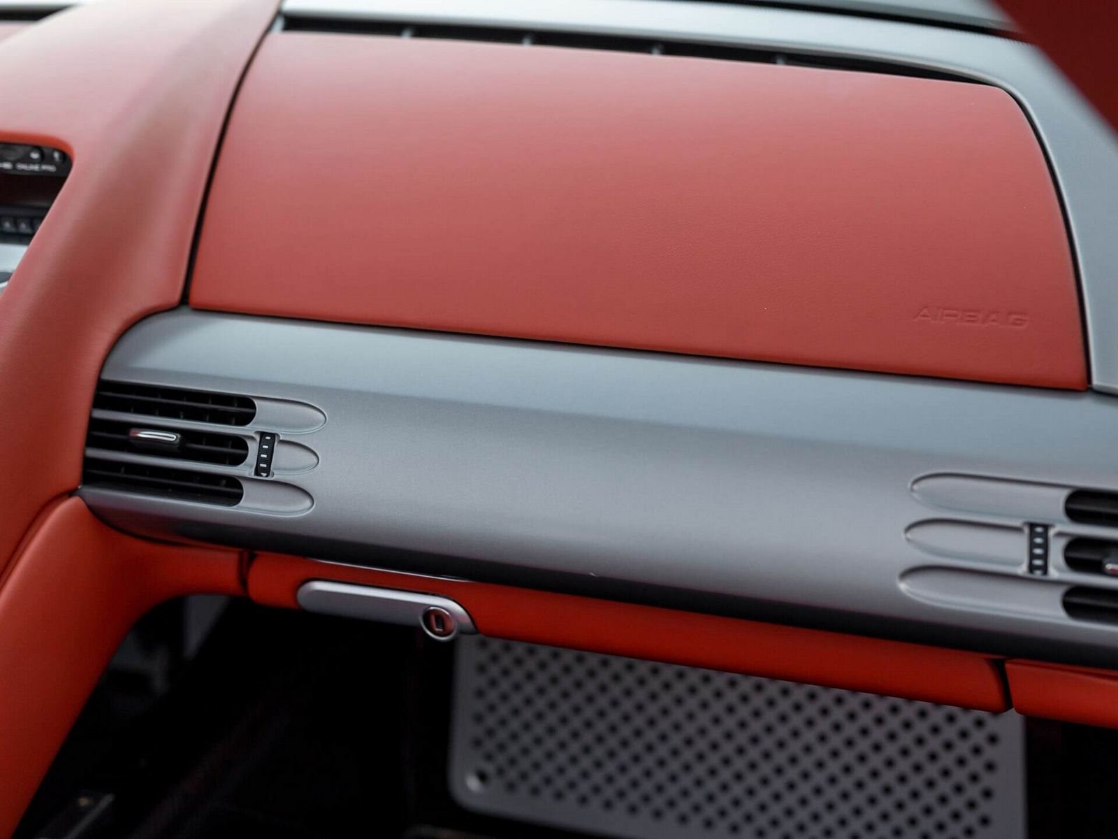 2005 - PORSCHE CARRERA GT SEAL GREY, foto 51
