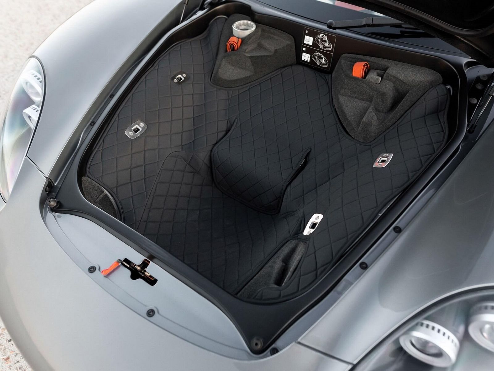 2005 - PORSCHE CARRERA GT SEAL GREY, foto 95
