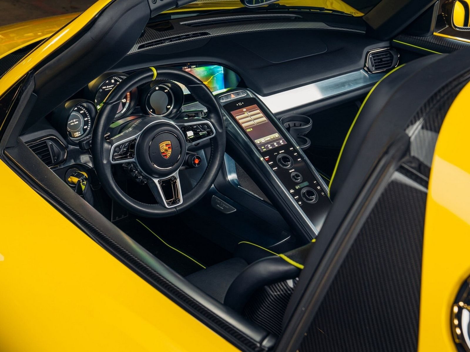 2015 - PORSCHE 918 SPYDER RACING YELLOW, foto 29