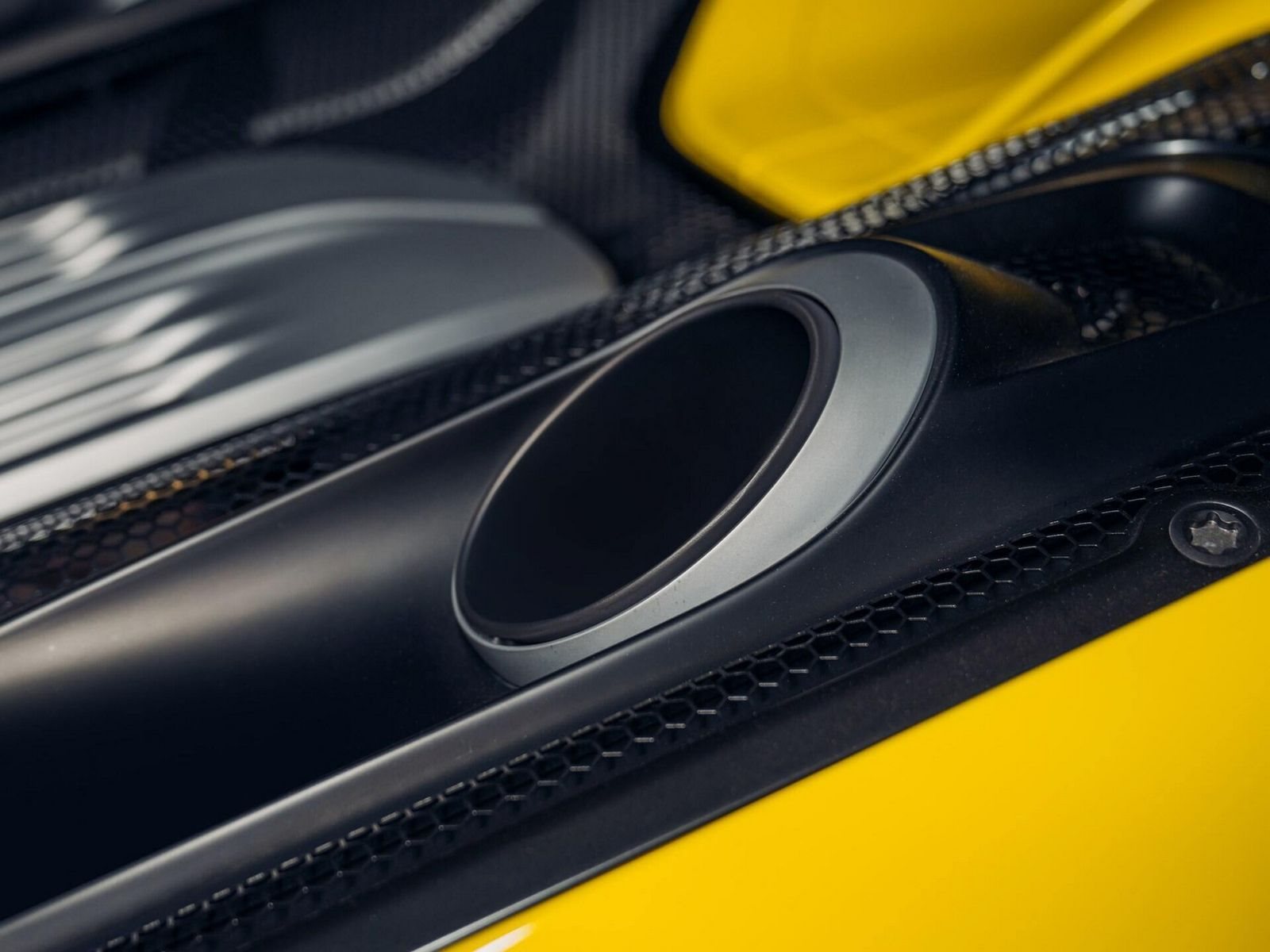 2015 - PORSCHE 918 SPYDER RACING YELLOW, foto 42