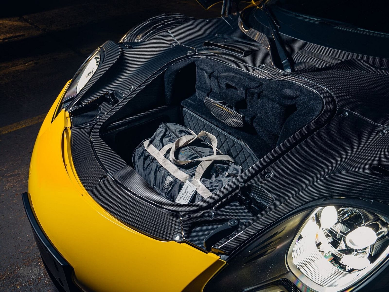 2015 - PORSCHE 918 SPYDER RACING YELLOW, foto 43