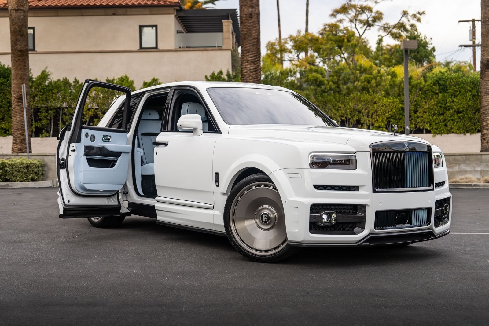 ROLLS-ROYCE CULLINAN BY URBAN AUTOMOTIVE, foto 1