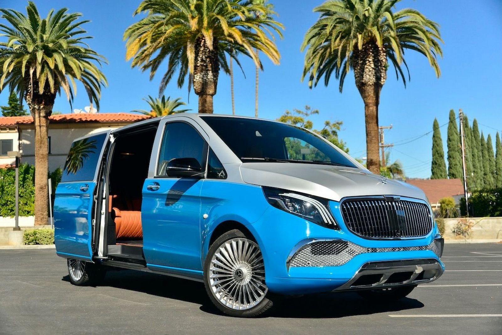2021 - MERCEDES-BENZ LUXURY METRIS CUSTOM, foto 1