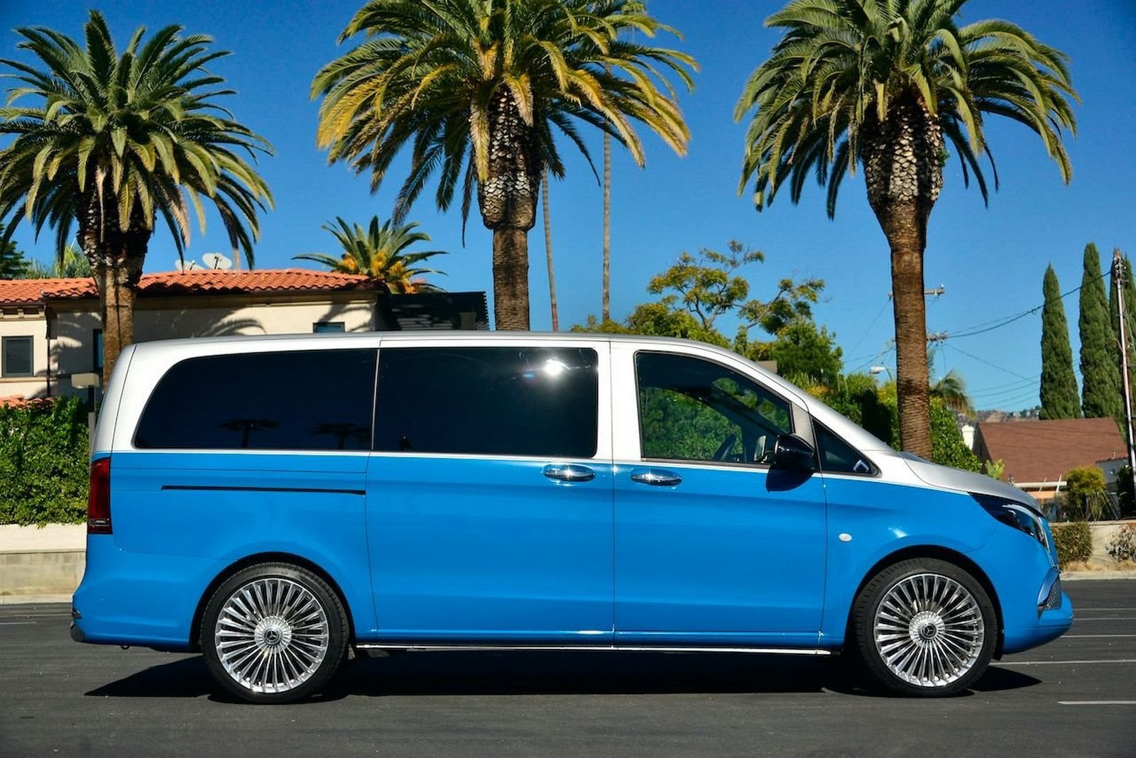 2021 - MERCEDES-BENZ LUXURY METRIS CUSTOM, foto 4